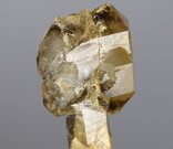 Křemen - Golčův Jeníkov, rozměry vzorku: 4,5 x 2,2 cm. © Foto T. Kadlec