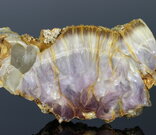 Lepidolit - Přibyslavice, rozměry vzorku: 13 x 7 cm. © Foto T. Kadlec