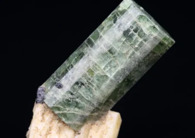 Fluorapatit - Čejov, rozměry vzorku 29 mm. © Foto T. Kadlec